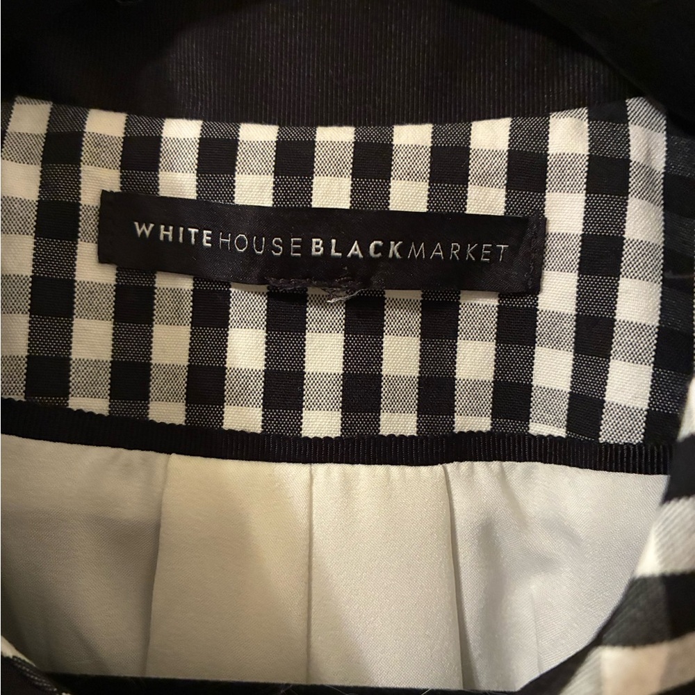 White House Black Market Black and White Gingham Trench Coat- like new . - Picture 9 of 10